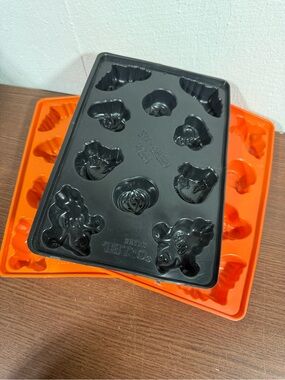 Set Of Three Vintage Halloween Jello Jiggler Molds
